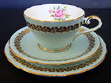VINTAGE AYNSLEY BONE CHINA TRIO - FOOTED TEA CUP, SAUCER, AND TEA/SIDE PLATE 7923