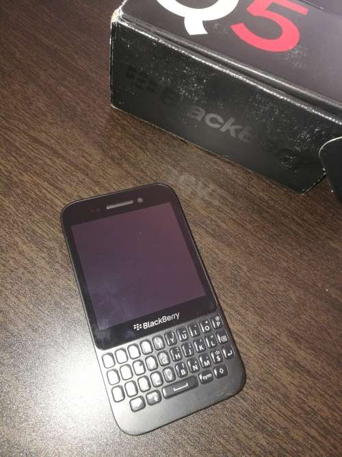 **BlackBerry Q5 For Sale**