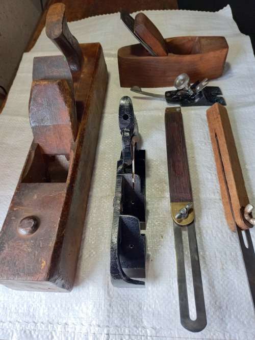 Woodworking Planes and tools - Job Lot
