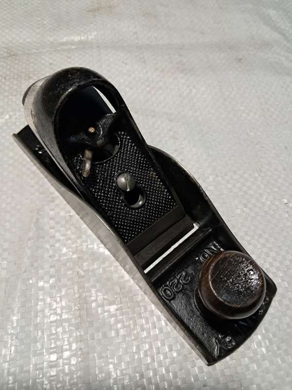 Stanley No. 220 Block Plane