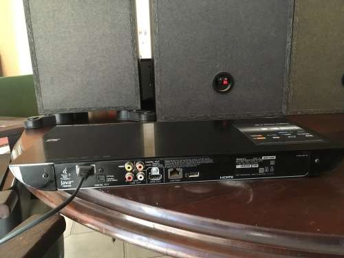 Blu-Ray Disk / DVD Player BDP-S49 (Blu-Ray Full HD 3D)