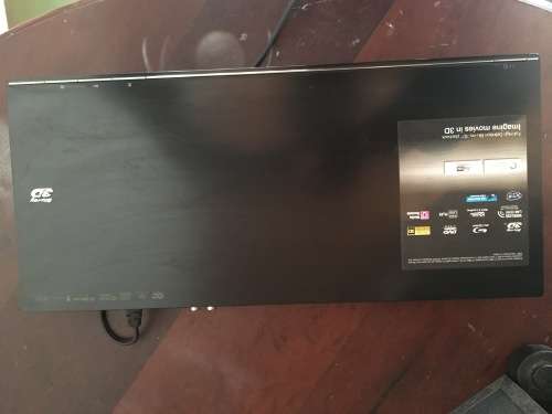 Blu-Ray Disk / DVD Player BDP-S49 (Blu-Ray Full HD 3D)