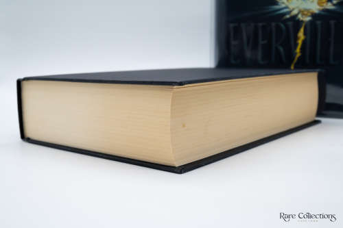 Everville by Barker, Clive (Locus Horror Nominee 1995)