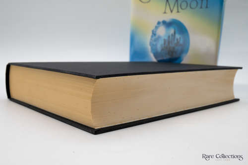 Conqueror`s Moon by May, Julian