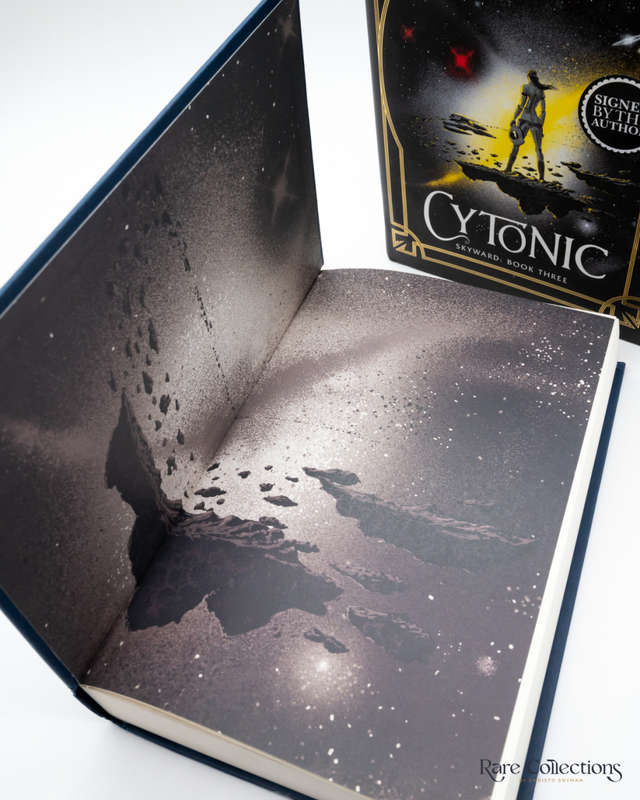 Cytonic (Skyward - Book 3) by Brandon Sanderson - signed