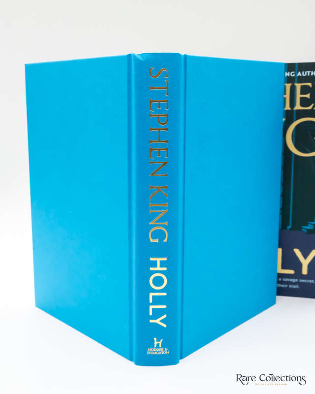 Holly (First Trade Blue Endpapers) by Stephen King
