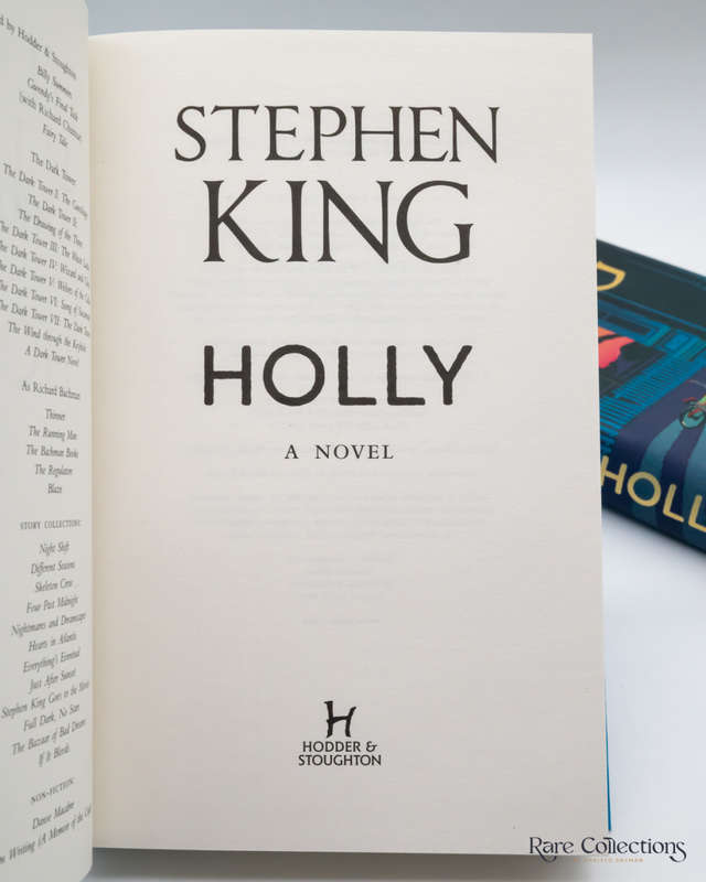 Holly (First Trade Blue Endpapers) by Stephen King