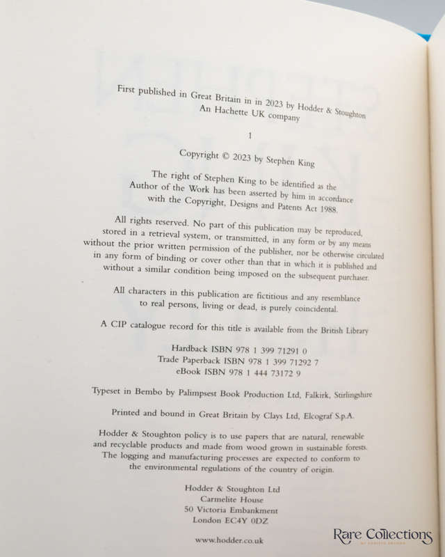 Holly (First Trade Blue Endpapers) by Stephen King