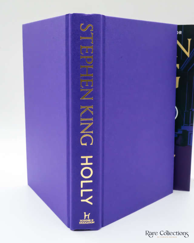 Holly (WH Smith Collector`s Edition) by Stephen King