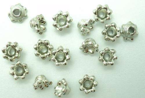 Silverplated Daisy Bead Caps - 50pcs