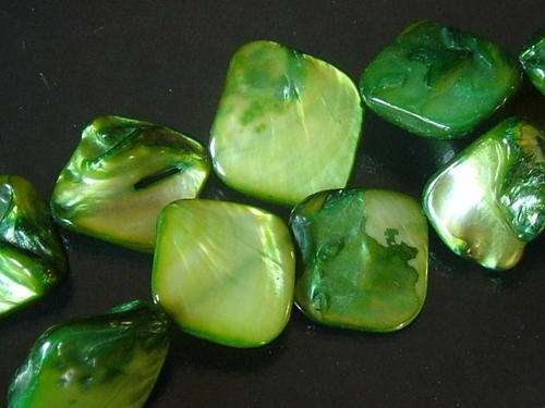 PERIDOT GREEN Mother of Pearl Shells  - 38cm string