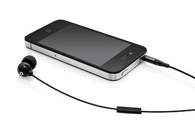 Capdase iPhone/ iPad Handsfree Earphones with Built-in Mic & Controller