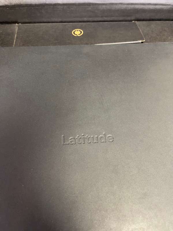 Dell Latitude 9440 14-inch Core i7-1365U 16GB RAM 512GB SSD Win 11 Pro 2-in-1 Laptop