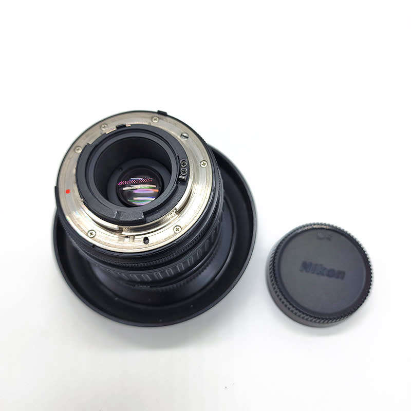Cosina 19-35 mm f/3.5-4.5 for Nikon