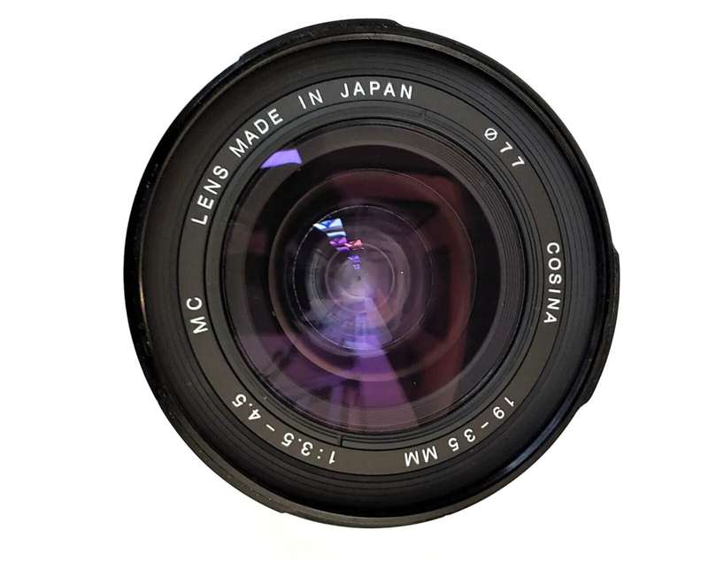 Cosina 19-35 mm f/3.5-4.5 for Nikon