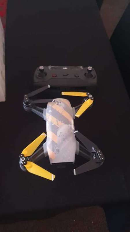 Dji spark with lots of extras