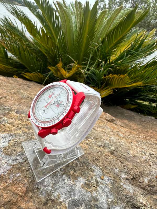 Omega x swatch mission to mars