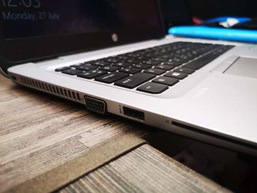 !!BARGAIN!! HP EliteBook 840 G4 - i7 (7th gen) 2.7GHz - 8GB DDR4 - 256GB SSD - 14inch FHD - 4G / LTE
