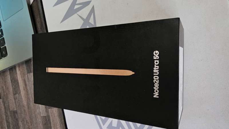 AMAZING DEAL!! Samsung Note 20 Ultra 5G!! As New!!