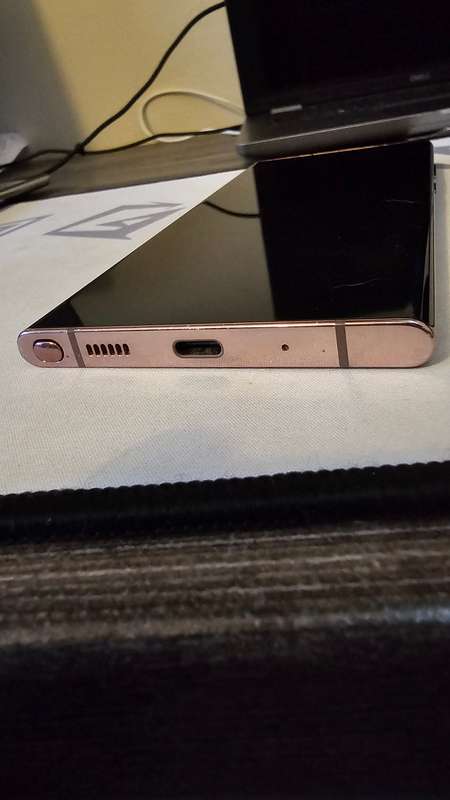 AMAZING DEAL!! Samsung Note 20 Ultra 5G!! As New!!