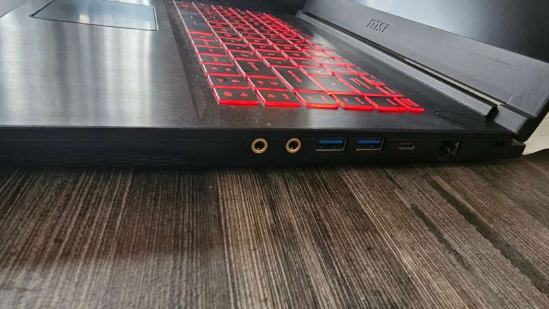 !!DEAL!! Super Fast Gaming Laptop!! MSI G63 Thin 10th Gen!!  GTX1650
