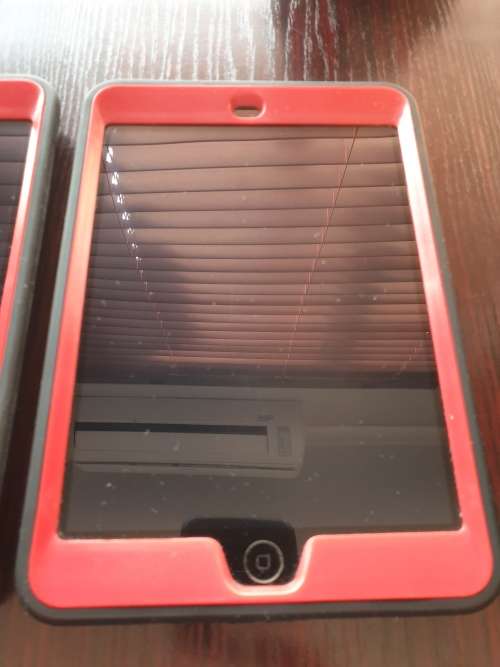 2 X Apple iPad Mini 2 16GB - WIFI and 3G - Space Grey