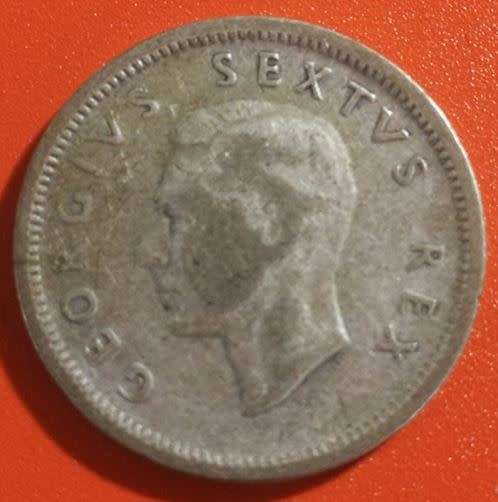 1952 - SA UNION 6 PENCE