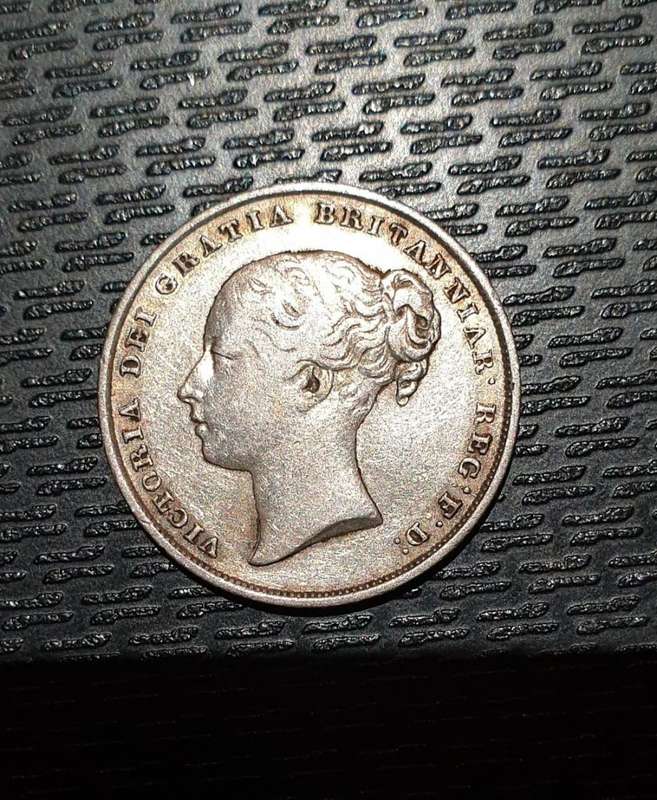 ***WOW! 1844 GREAT BRITAIN SHILLING***