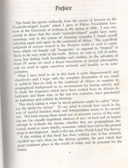 AFRICA, A STUDY IN TROPICAL DEVELOPMENT - L DUDLEY STAMP (1ST PRINTING 1960)