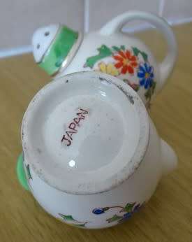 JAPANESE SALT AND PEPPER SHAKERS