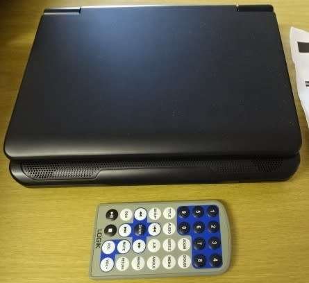 LOGIK DESIGNER PORTABLE DVD , WATTAGE 1400 MAH LI-LAN