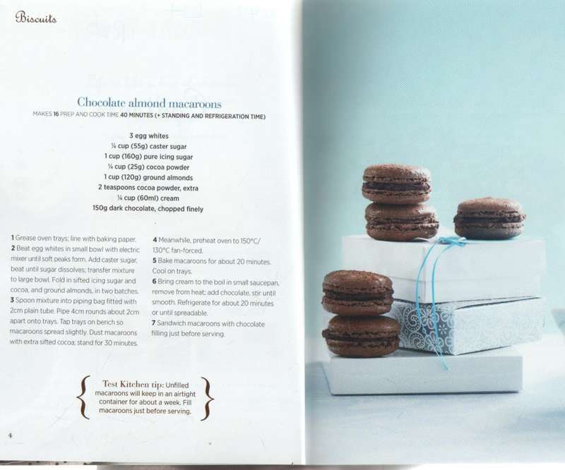 THE LITTLE BOOK OF CHOCOLATE - WOMEN`S WEEKLY