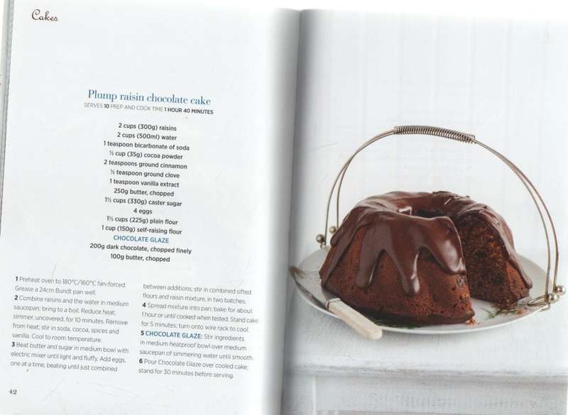 THE LITTLE BOOK OF CHOCOLATE - WOMEN`S WEEKLY