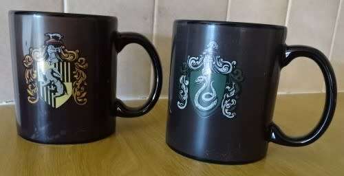 HARRY POTTER HUFFLEPUFF STONEWARE COFFEE MUGS, HUFFLEPUFF AND SLYTHERIN