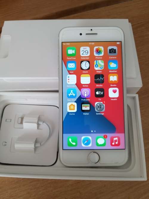 iPhone 7 32GB Like New Condition!!