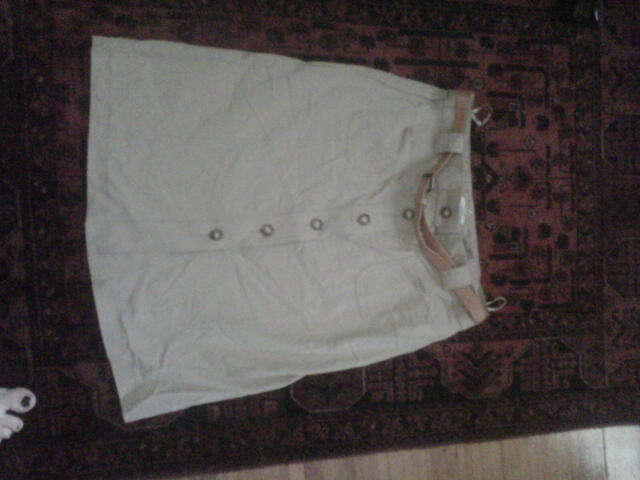 Imported NEW LOOK Skirt with Belt Size 16