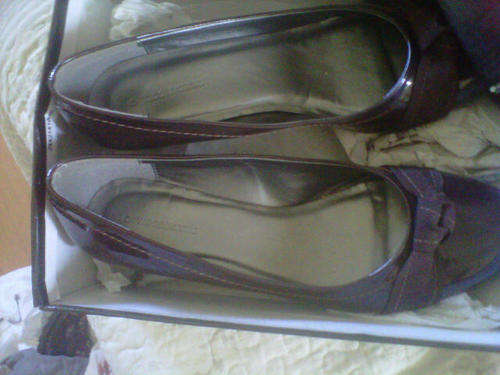Gorgeous Dark Purple Size 9 shoes ex Woolies