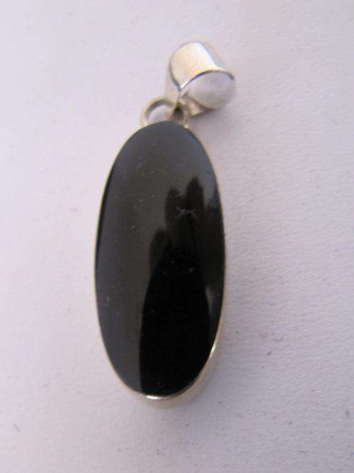 Black onyx and sterling silver pendant