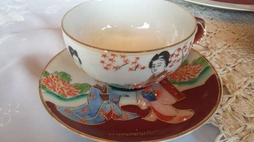 Antique 22-piece Japanese Satsuma Dragon Porcelain Tea Set - excellent condition