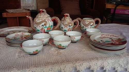 Antique 22-piece Japanese Satsuma Dragon Porcelain Tea Set - excellent condition