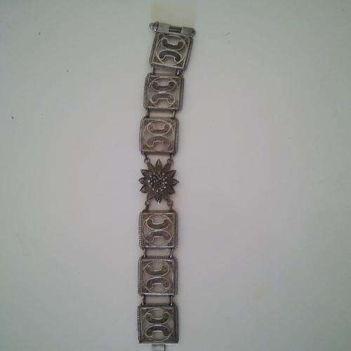 Exquisite Wound Silver Bracelet