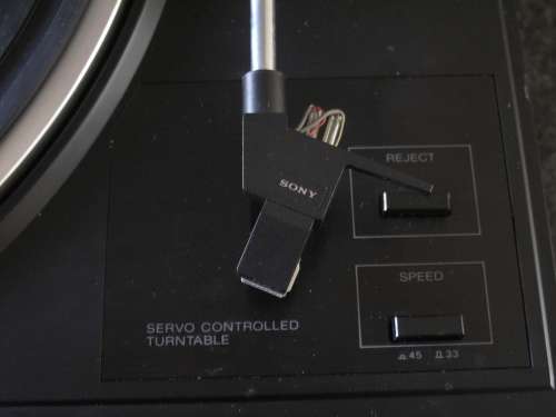 SONY PS-LX100 AUTOMATIC RECORD VINYL PLAYER TURNTABLE 2 SPEED BELT DRIVEN WITH STATIC BALANCE