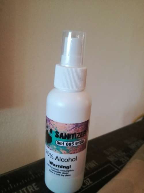 70% ALCOHOL HAND SANITIZER SPRAY 100ML. ONE FREE BLACK FACE MASKS INCLUDING ORDER.