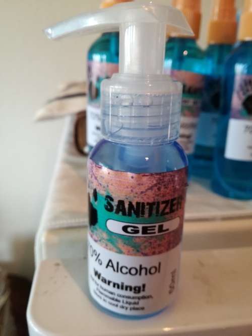 50ML 70% ALCOHOL HAND GEL PLUS ONE FREE BLACK FACE MASK WITH ORDER