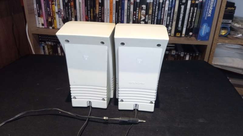 Creative CS46 Speakers