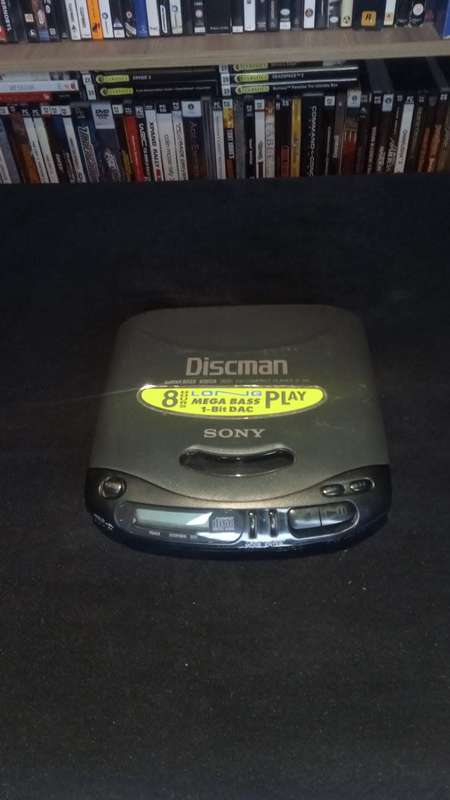 Sony Discman D-141