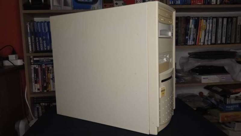 Intel Pentium Celeron 333MHz computer - Slot A