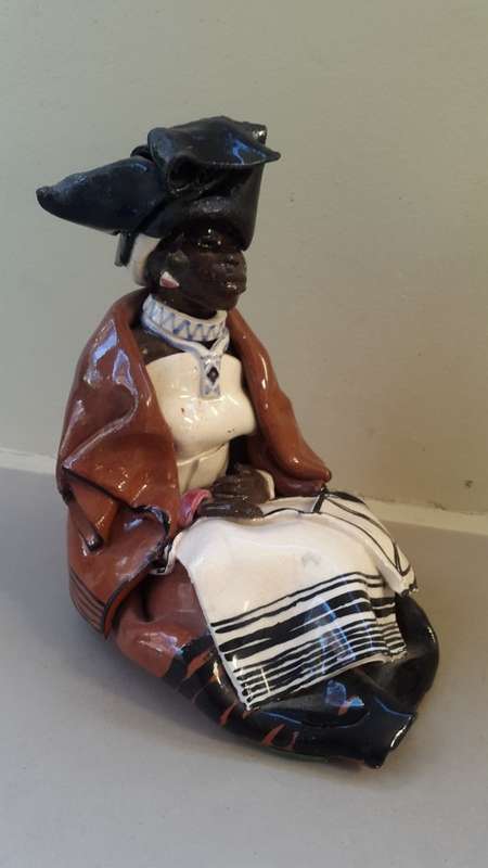 Original unique ceramic figurine. Xhosa Woman by Elizabeth Rowland. With detailed description.