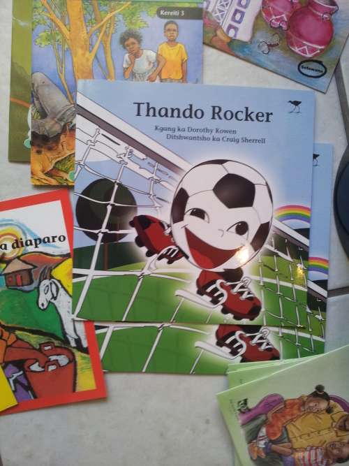 OVER 100 NEW NEVER READ SETSWANA CHILDREN'S BOOKS. Winner takes the lot.