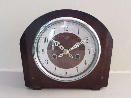 Smiths Enfield Mantel Clock Two Chime with Pendulum. Made in England.